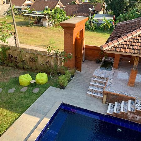 Candra Loka Studio & Apartment By The Loka Kerobokan  Luaran gambar