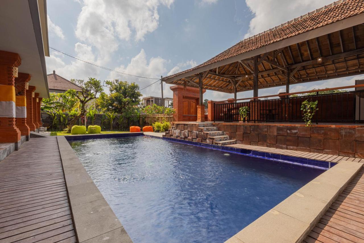 Candra Loka Studio & Apartment By The Loka Kerobokan  Luaran gambar