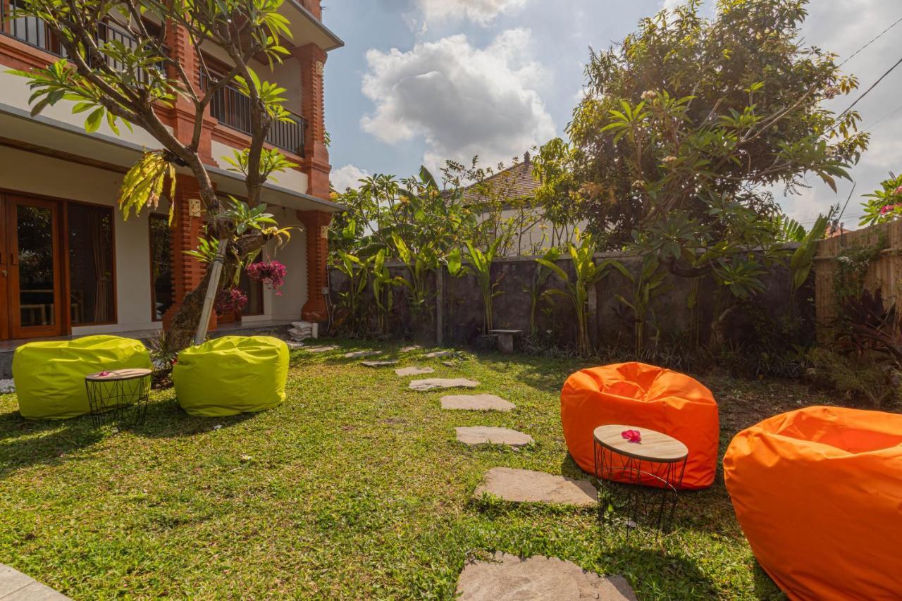 Candra Loka Studio & Apartment By The Loka Kerobokan  Luaran gambar