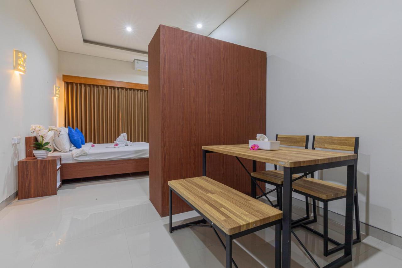 Candra Loka Studio & Apartment By The Loka Kerobokan  Luaran gambar