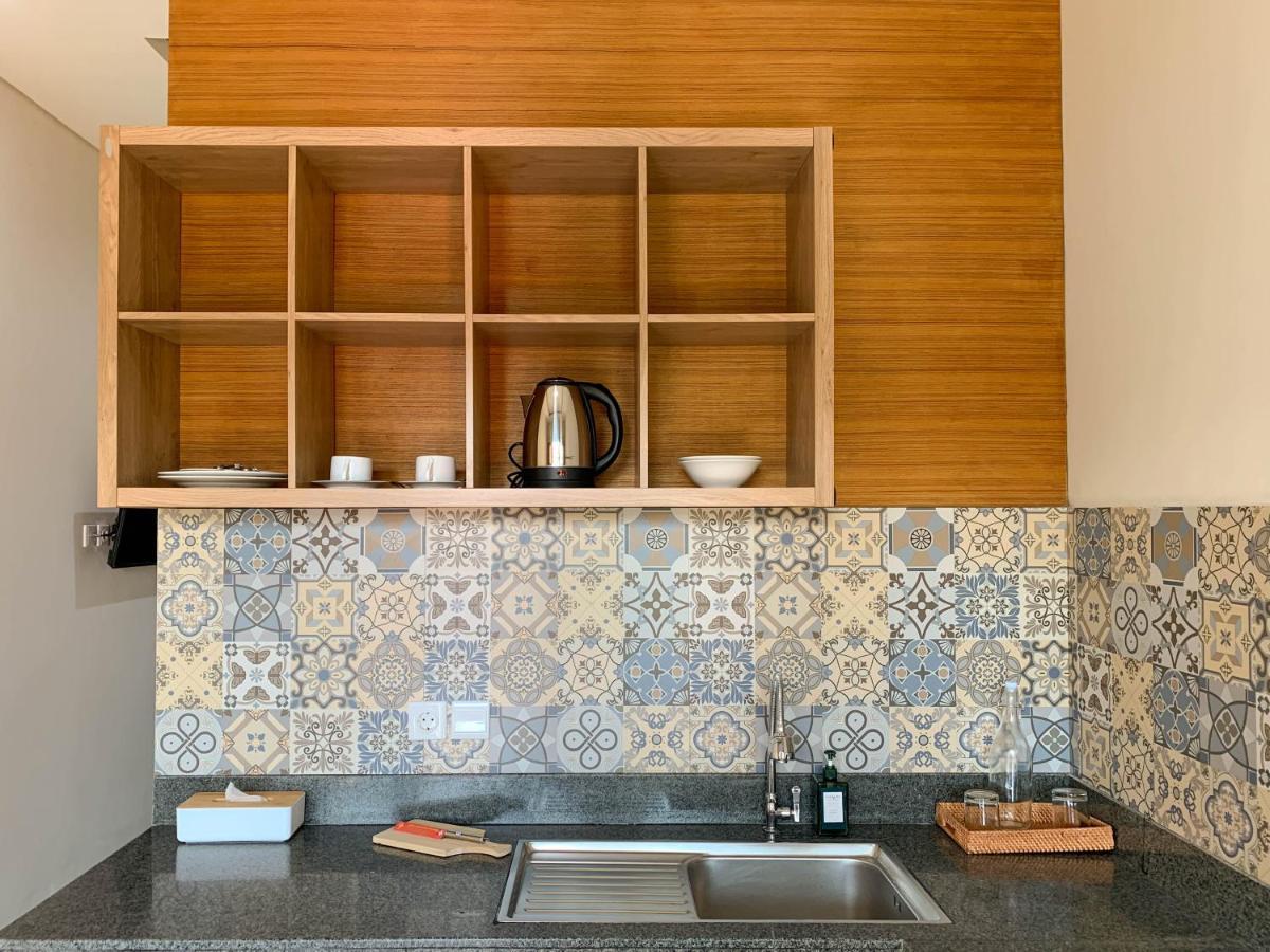 Candra Loka Studio & Apartment By The Loka Kerobokan  Luaran gambar