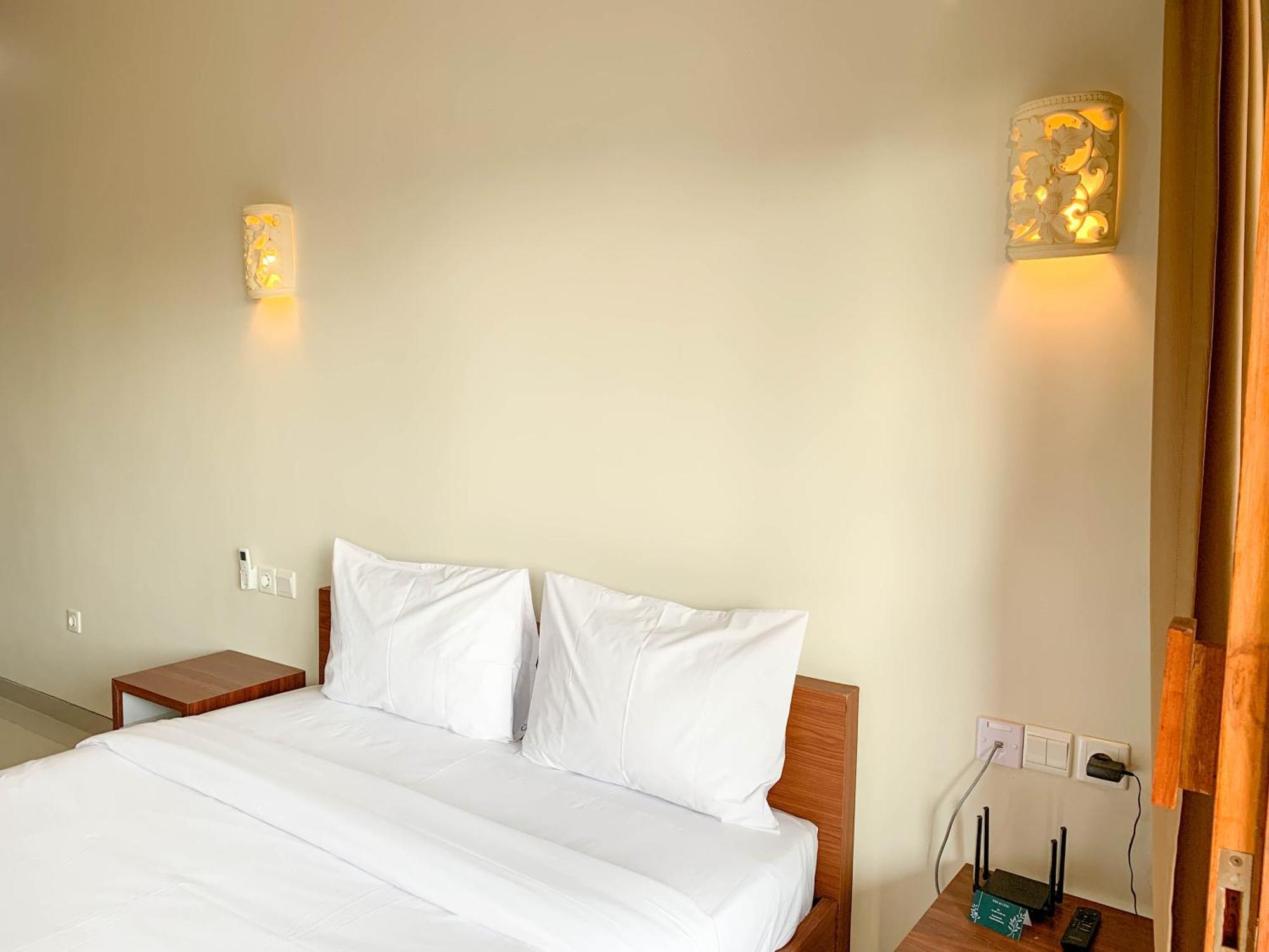 Candra Loka Studio & Apartment By The Loka Kerobokan  Luaran gambar